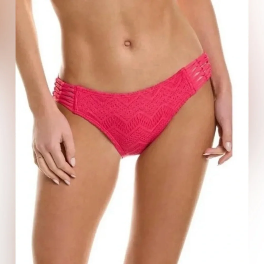 NWT Vince Camuto Crochet Bandini Top & Bikini Bottom Set